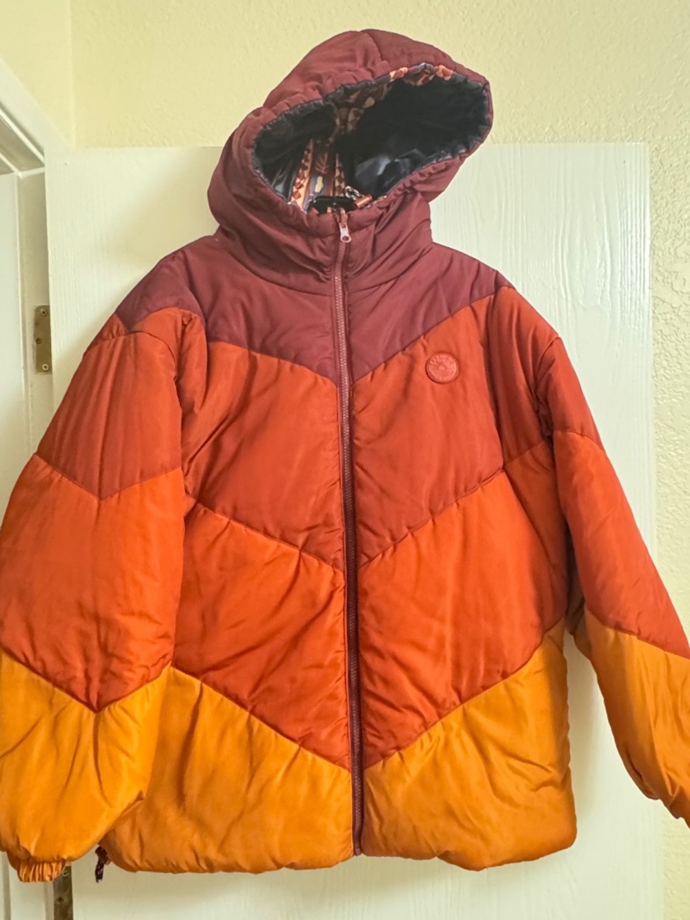 FARM RIO REVERSIBLE PUFFER JACKET - Picture 5 of 7